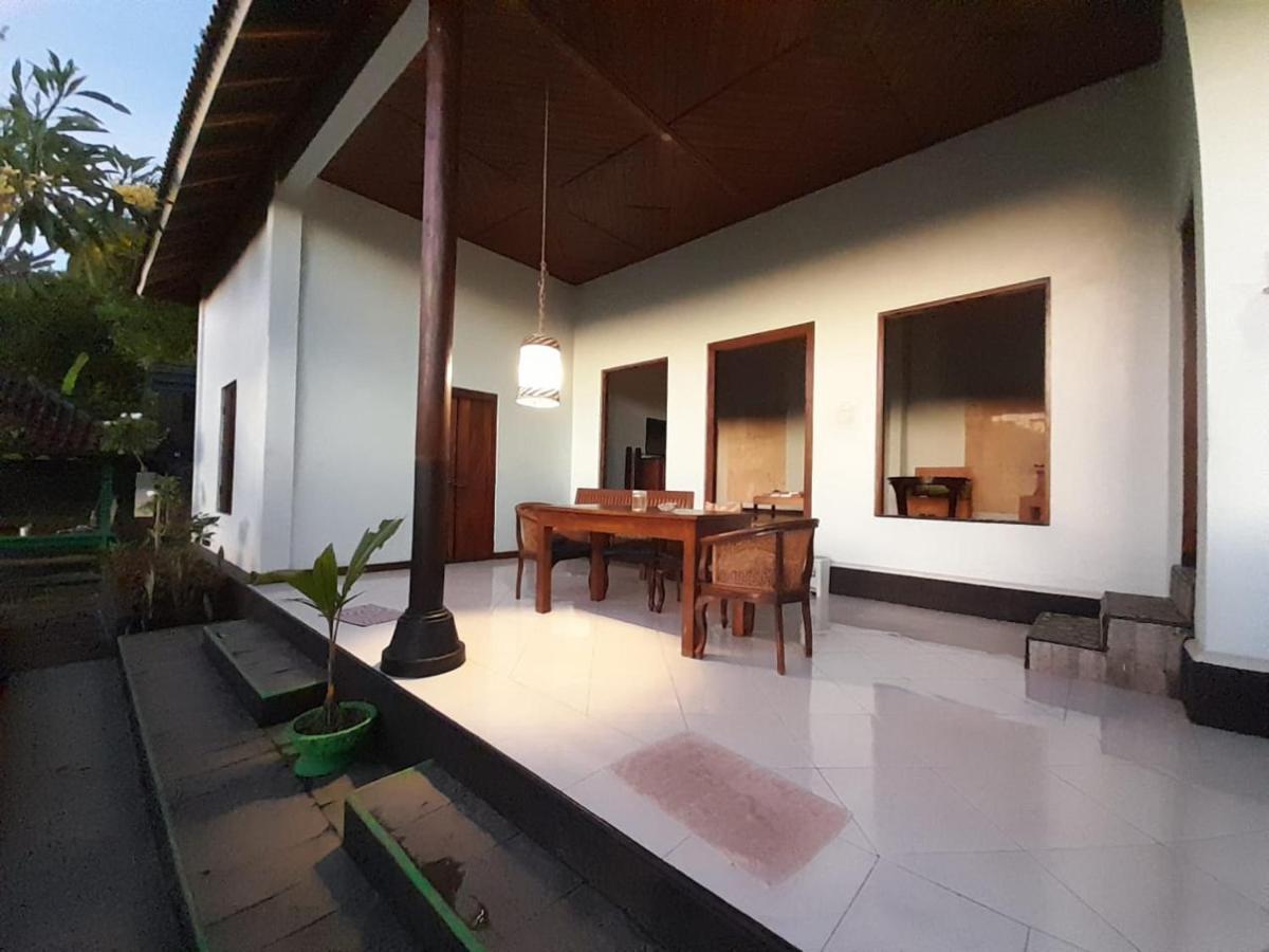 Sasak Lebung Home Senggigi Bagian luar foto